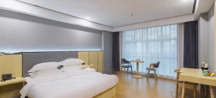 如家睿柏·云酒店(宁德万达广场店)图片