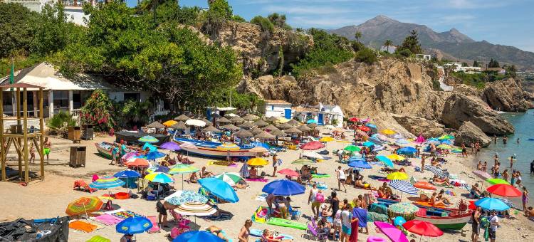 HC 加拉霍达海滩内尔哈(HC Calahonda Beach Nerja)图片