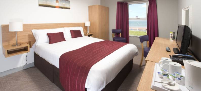 由Compass Hospitality经营的波特帕特里克酒店(The Portpatrick Hotel by Compass Hospitality)图片