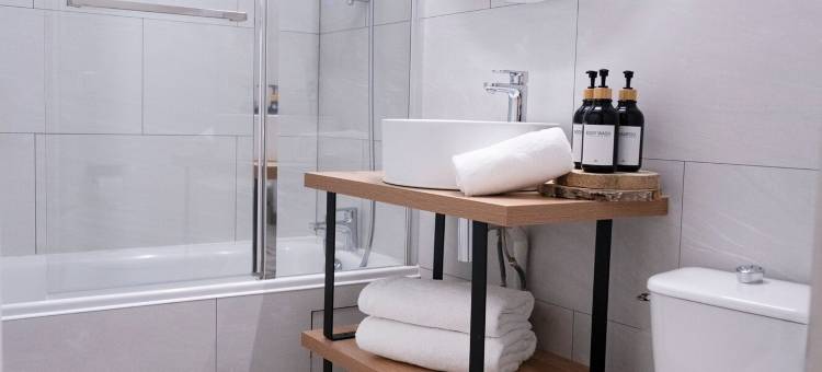 蒙费拉巴斯蒂德(La Bastide de Montferrat)图片