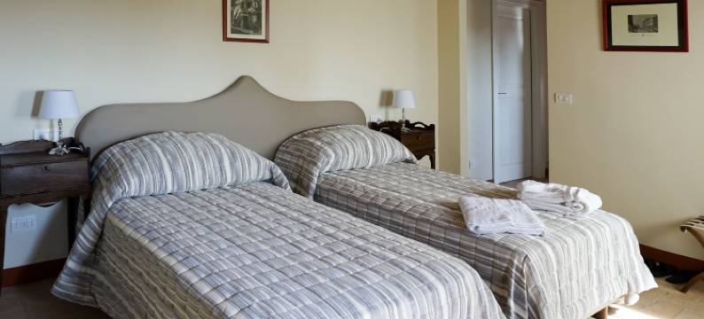 伊索拉尼桑托斯蒂法诺民宿(Casa Isolani Charms Rooms Santo Stefano)图片