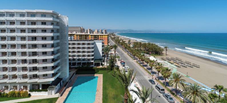 巴约迪洛公寓酒店(Hotel Apartamentos Bajondillo)图片