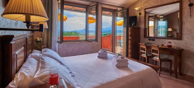 卡萨诺瓦 - 全景房间和套房(Casanova - Panoramic Rooms and Suites)图片