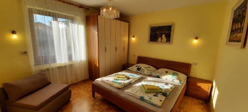 带桑拿的佐尼尔公寓(Chalet and Apartment Žonir with Sauna)图片