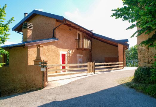 Poderi Alugi Serravalle Hotel Overview