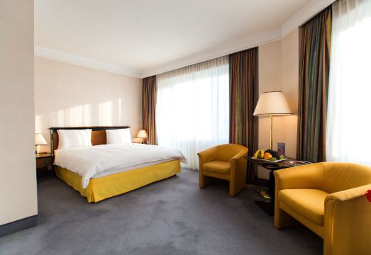 Rahat Palace Hotel Hotel Overview