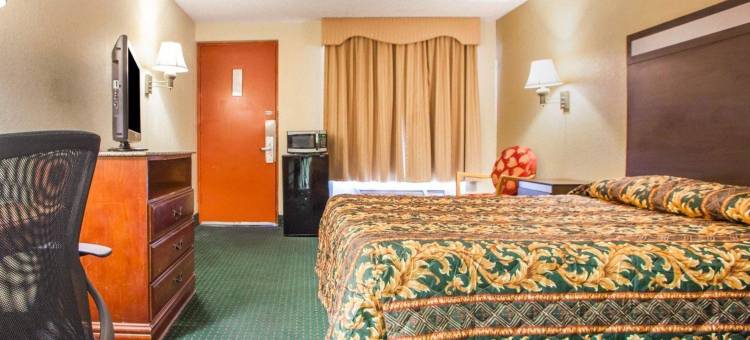 罗德威酒店-芒特劳雷尔73号公路(Rodeway Inn Mount Laurel Hwy 73)图片