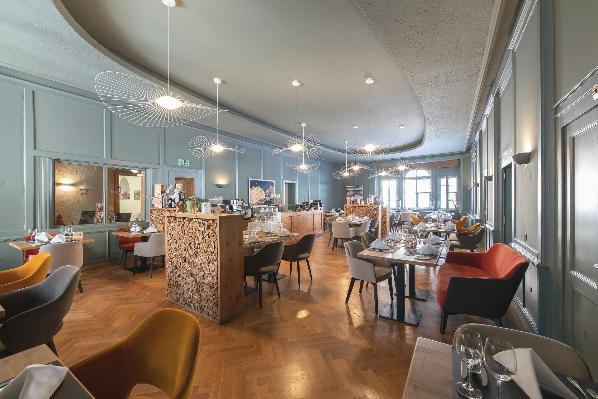 Hotel Rosatsch Over view