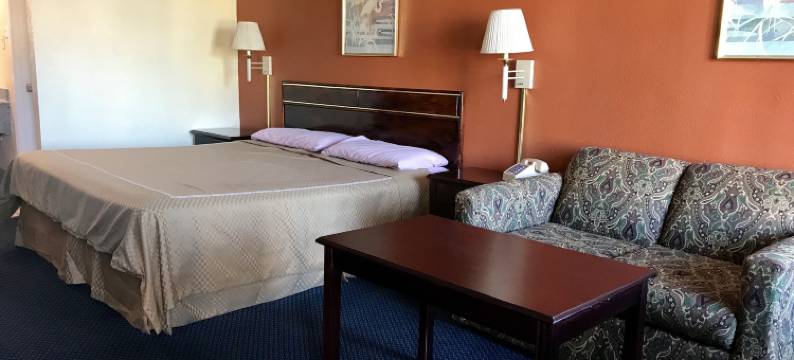 特克萨卡纳行政汽车旅馆(Executive Inn Texarkana)图片