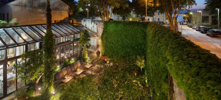 阿尔马耶艺术传承酒店及附楼(Almayer Art & Heritage Adults Only Hotel and Dépendance Rooms)图片