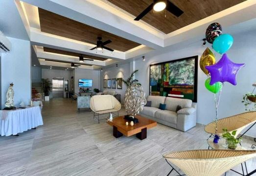 Suites Las Palmas Hotel Overview