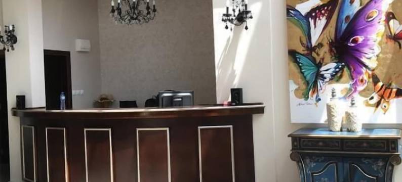 罗森奈特红酒店(The Red Lozenets)图片