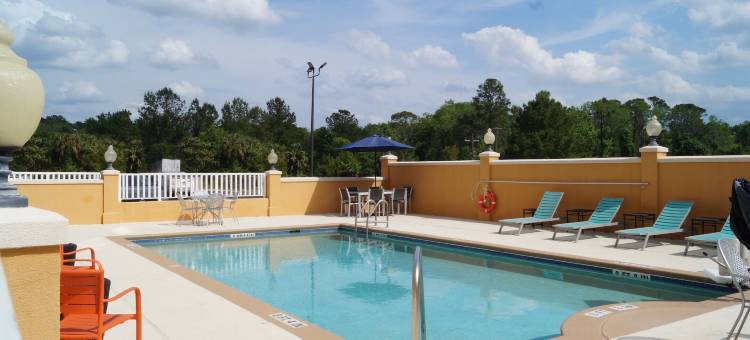 湖城舒适套房酒店(Comfort Suites Lake City)图片