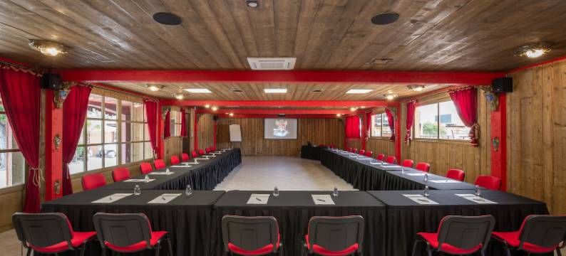 海盗世界酒店(Hôtel Pirates World)图片