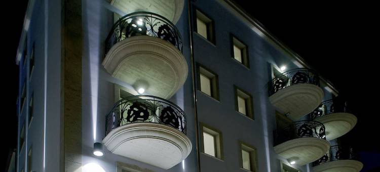 维多利亚酒店(Victoria Hotel)图片