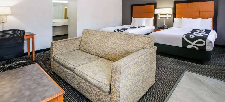 达拉斯上城拉昆塔温德姆酒店(La Quinta Inn by Wyndham Dallas Uptown)图片