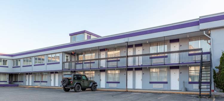 诺斯贝骑士酒店(Knights Inn North Bay)图片