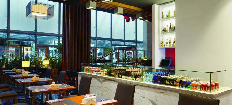 伊兹密尔温德姆华美达安可酒店(Ramada Encore by Wyndham Izmir)图片