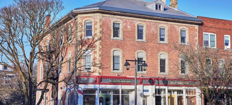 珀斯县旅馆(Perth County Inn)图片