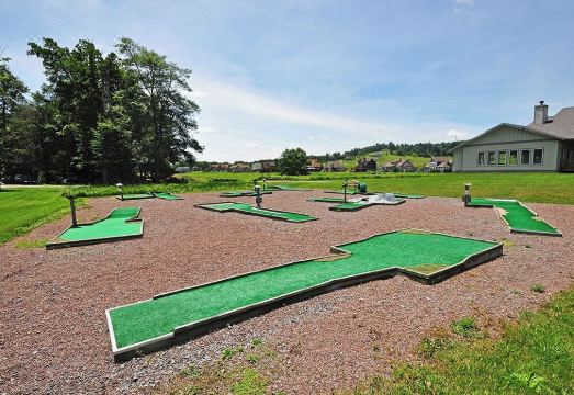 Midnight Dip Hotel Overview