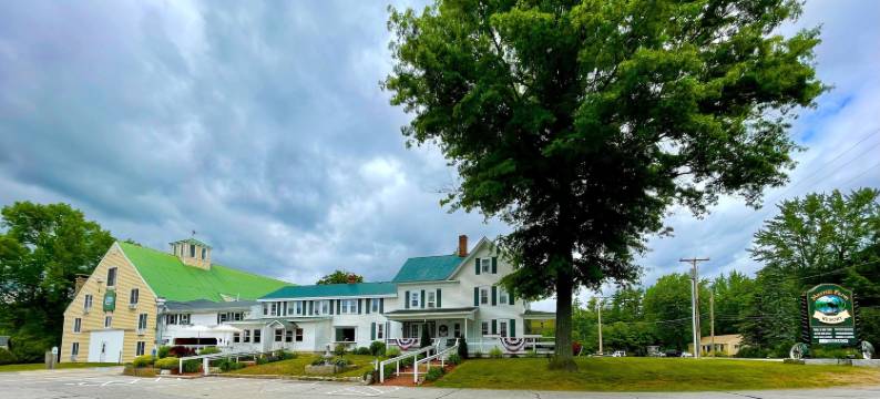 梅里尔农场度假村(Merrill Farm Inn)图片