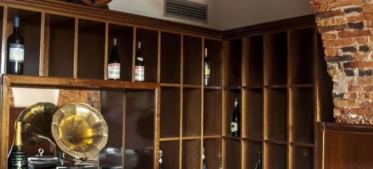 卡萨利塞斯特纳酒店(Relais Casali della Cisterna)图片