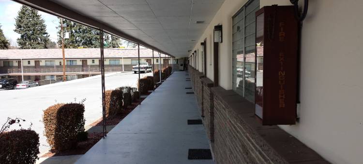 主人经济汽车旅馆(Budget Host Inn)图片