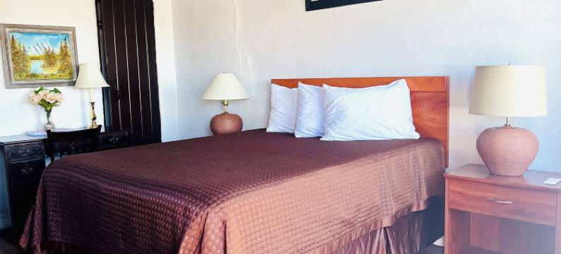 塔顿伍德庭院汽车旅馆(Cottonwood Court Motel)图片