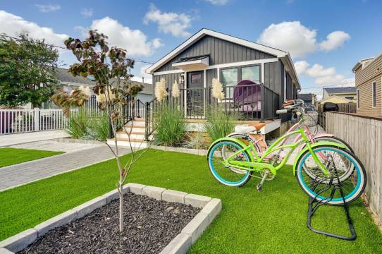 翻新的海滨公园小屋: 通往海滩的阶梯(Renovated Seaside Park Cottage Steps to Beach!)