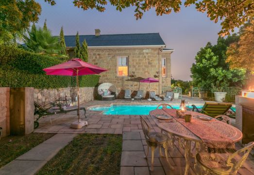 Betty's Boutique Hotel Hotel Overview