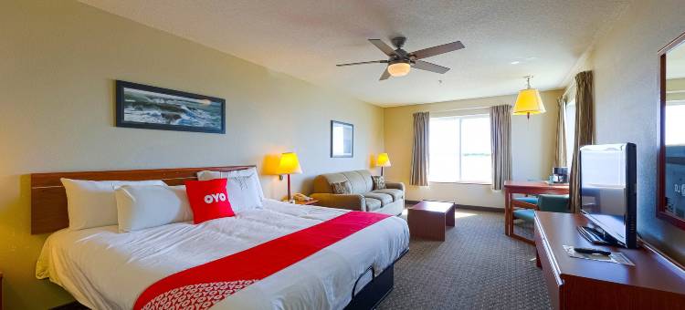 OYO林肯城西莱茨湾海滨酒店(Siletz Bay Beachfront Hotel by OYO Lincoln City)图片