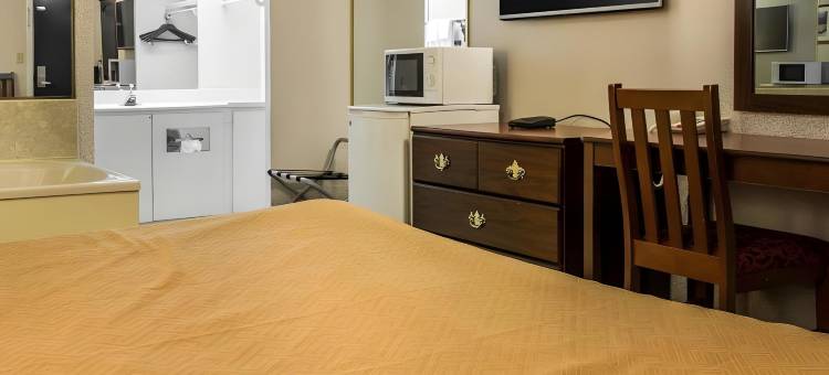 麦迪逊高地 - 底特律的罗德威(Rodeway Inn Madison Heights - Detroit)图片