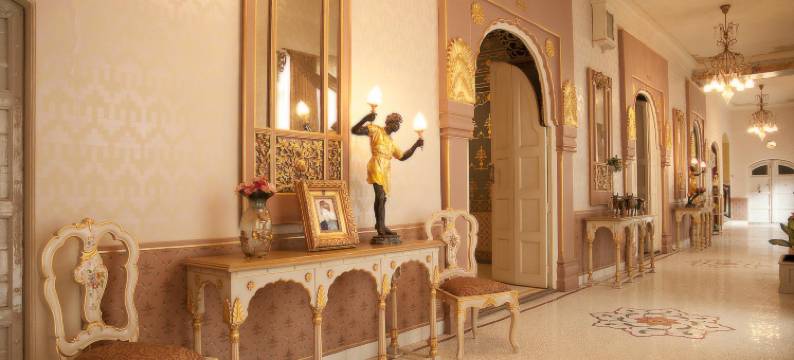 尼瓦斯布翰瓦尔酒店(Bhanwar Niwas)图片