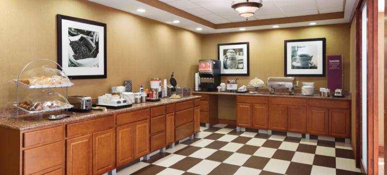 希尔顿欢朋套房酒店-格林菲尔德(Hampton Inn & Suites Greenfield)图片