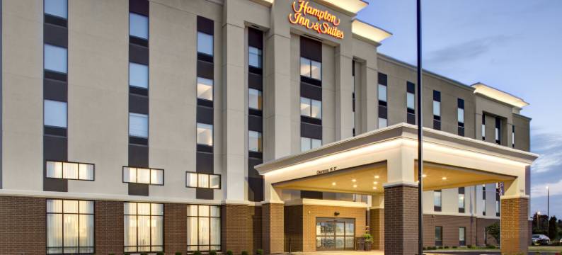 雪城华美达酒店(Hampton Inn & Suites Syracuse-North (Airport Area))图片