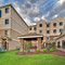 Staybridge Suites 长椅