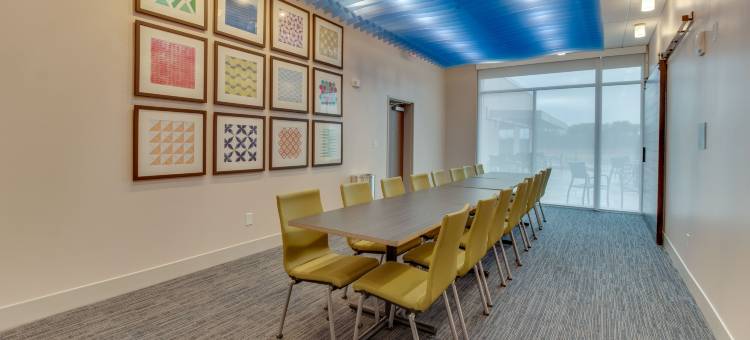 尤宁城智选假日套房酒店(Holiday Inn Express & Suites Union City)图片