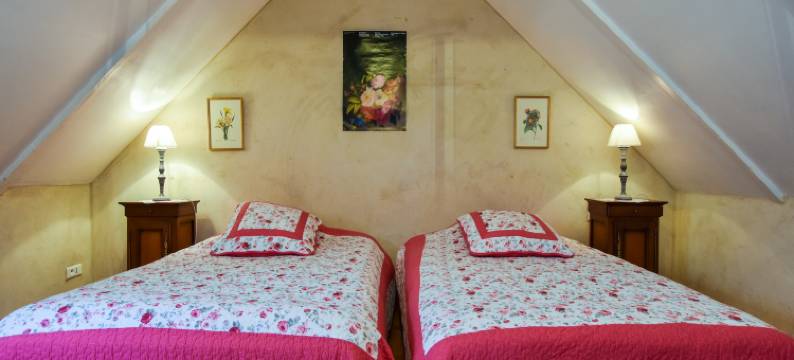 Breton Escape in Querrien图片