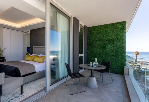 O' Two Hotel Hotel Overview