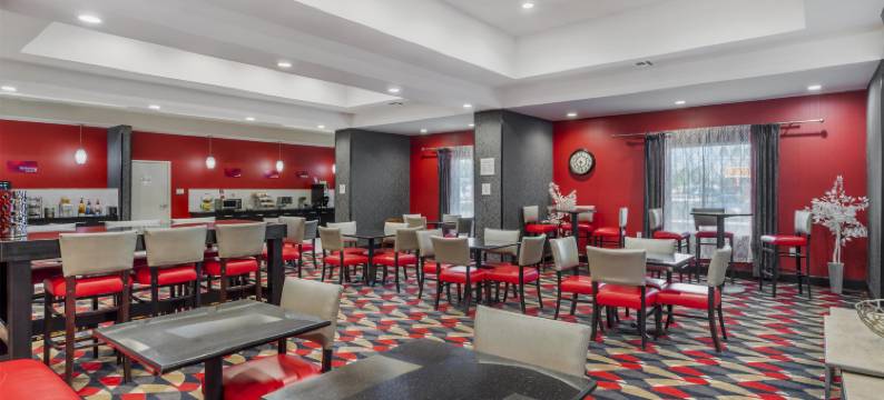 拉雷多贝斯特韦斯特优质套房酒店(Best Western Plus Laredo Inn  Suites)图片
