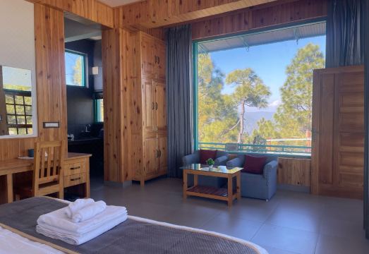 Kasar Escape Hotel Overview