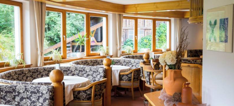 西哈特西罗斯酒店(Seehüter's Hotel Seerose)图片