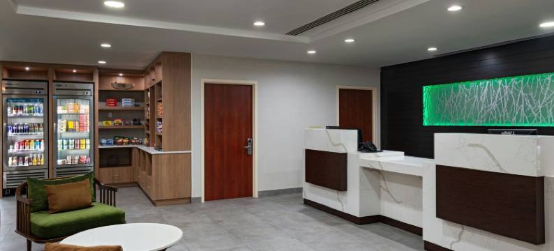 梅德福长岛万豪万枫酒店(Fairfield Inn Medford Long Island)图片