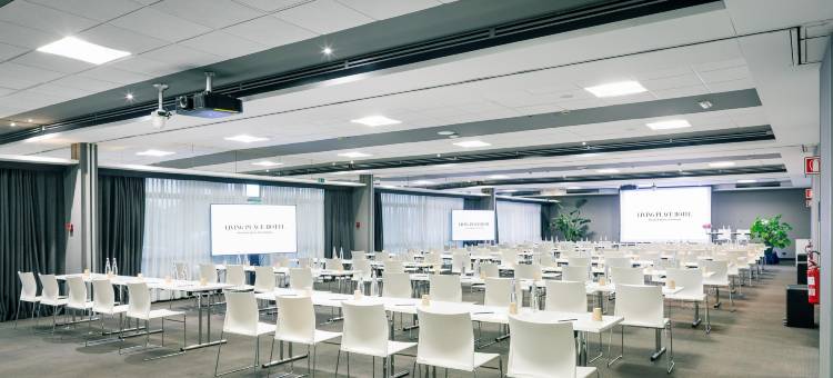 生活广场酒店(Living Place Hotel)图片