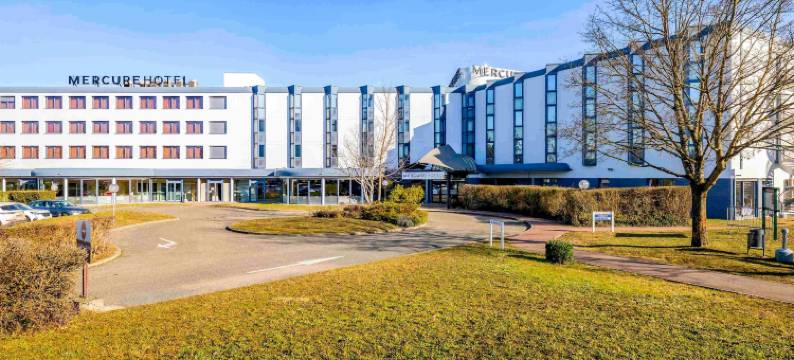 美居里昂维莱丰坦酒店(Mercure Lyon Est Villefontaine)图片