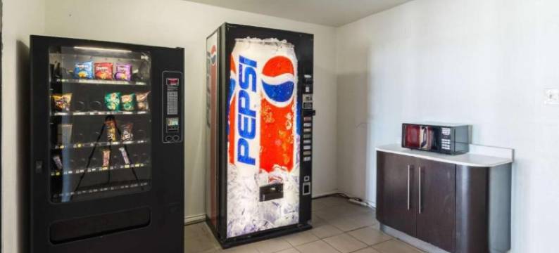 德克萨斯大草原城 6 号开放式客房酒店(Studio 6 Grand Prairie, TX)图片