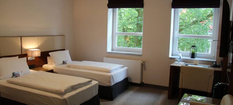 阿迪那酒店(Adena Hotel)图片