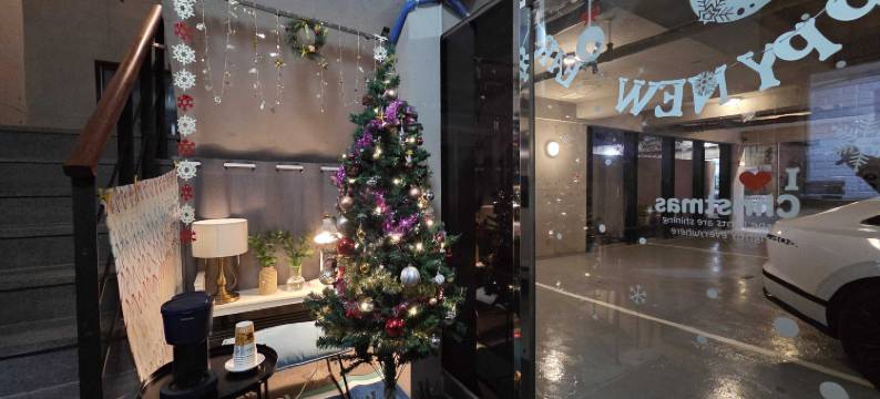 金吴尊爵酒店(Geojedo Okpo Jinwoo Prestige Hotel)图片