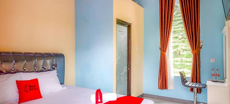 红多兹酒店@格邦迪恩高原地区(RedDoorz @ Gerbang Dieng Plateau Area)图片