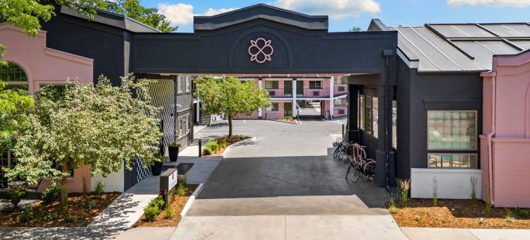 大学贝斯特韦斯特酒店(Best Western University Inn)图片